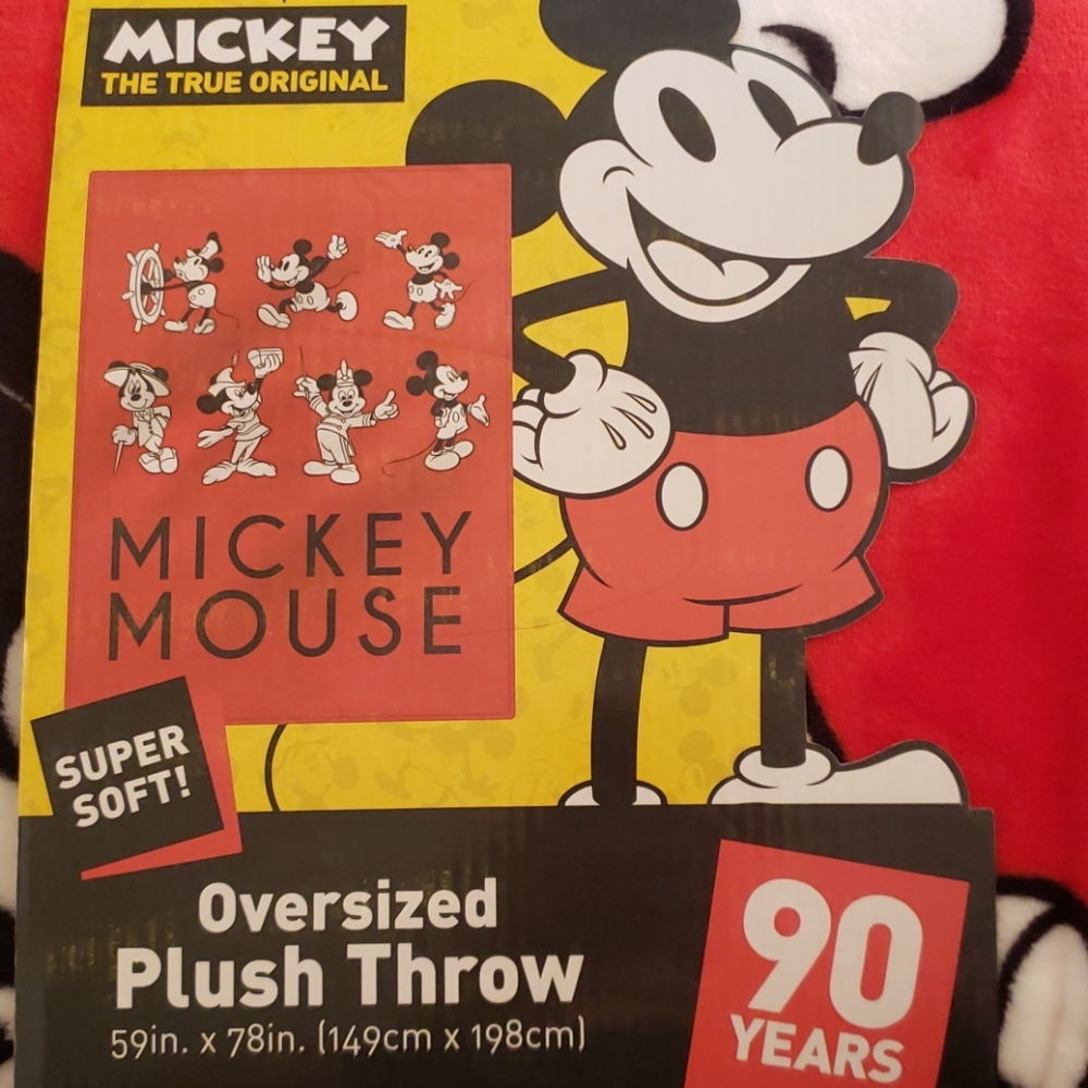 Oversized Mickey Mouse plush throw